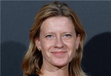 Ihre populärste Rolle hatte Caroline Peters in der satirischen Krimiserie „Mord mit Aussicht“.