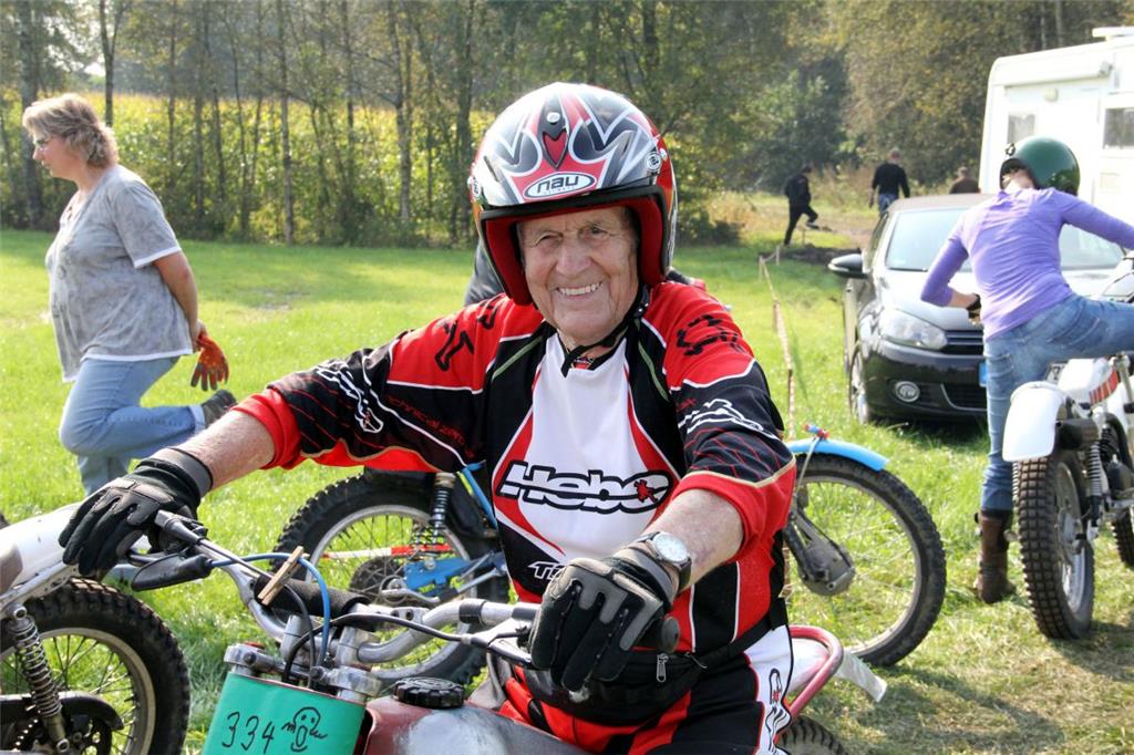 Im Alter von 87 Jahren noch aktiver Trial-Fahrer: Manfred Westermann.