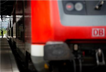 Im Bahnverkehr dürften bis Freitag wieder Räder stillstehen.