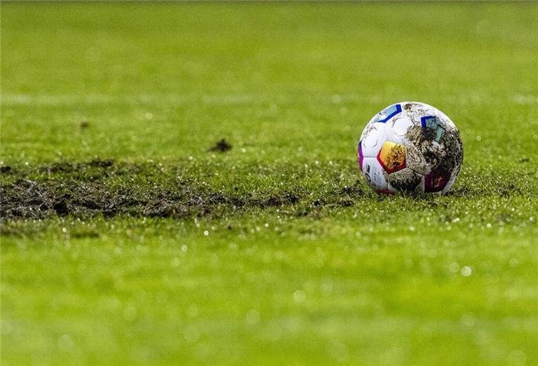 Wochenende ohne Fußball! Bremer Verband spricht Spielverbot aus Im Bremer Amateur-Fußball ruht der Ball. Der Verband will damit ein Zeichen setzen.