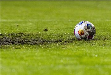Im Bremer Amateur-Fußball ruht der Ball. Der Verband will damit ein Zeichen setzen.