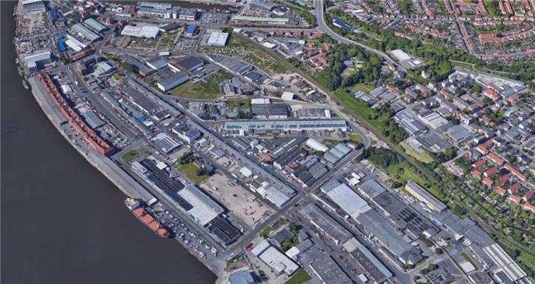 Bremerhaven: Unbekannte klauen Wertsachen aus Lkw-Führerhäusern Im Bremerhavener Fischereihafen wurden zwei Lkw-Fahrer beklaut.