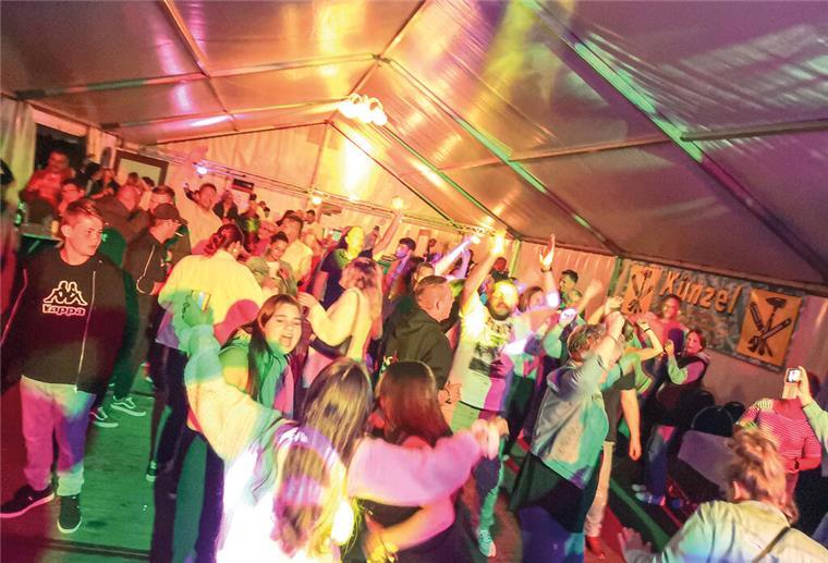 Festzelt Wremer Markt