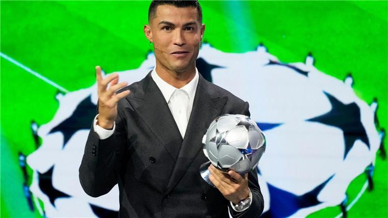 Im Fußball ist er einer der besten Spieler weltweit. Ein Youtube-Kanal könnte für Cristiano Ronaldo eine Möglichkeit sein, auch nach Karriereende in der Öffentlichkeit zu bleiben.