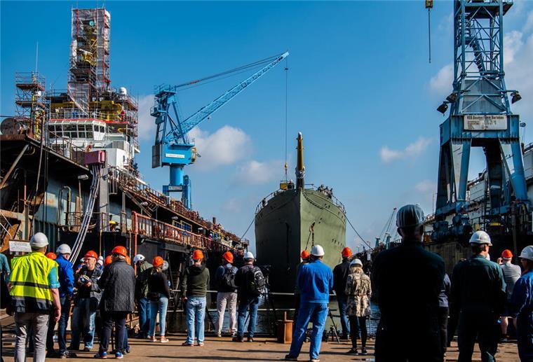 "Gorch Fock" in der Bredo-Werft
