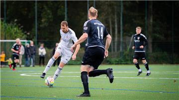 Im jüngsten Spiel gelang Marcel Wagner (am Ball) mit dem OSC Bremerhaven eine Sieben-Tore-Kantersieg über die BTS Neustadt.
