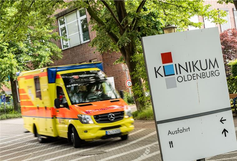 Frühchen im Klinikum Oldenburg durch Keim in Milchnahrung gestorben Im Klinikum Oldenburg ist ein Frühchen an verunreinigter Nahrung verstorben.