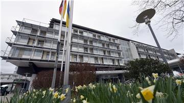Im Kongresshotel Am Templiner See verhandelten Vertreter der Arbeitgeber und der Gewerkschaften.