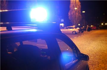 Im Landkreis Verden wurde eine Frauenleiche entdeckt. Die Polizei ermittelt.