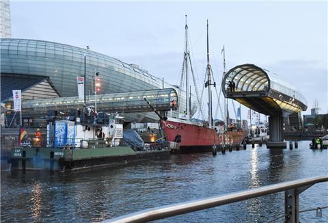 Im Mai 2023 ging es für die „Elbe 3“ in die Werft, jetzt kehrt das Museumsschiff zurück.