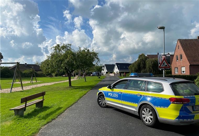 Im Nordehamer Stadtteil Friedrich-August-Hütte wird aktuell die Sprengung einer Weltkriegsgranate vorbereitet.