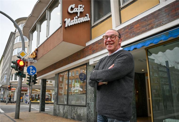 Im Obergeschoss Restaurant, unten eine Prosecco-Bar: So hat Cosimo Cascione zuletzt das traditionsreiche Café National zu neuem Leben erweckt.