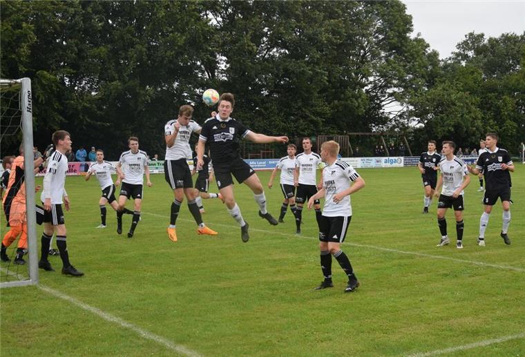 Ippensens Trainer verärgert: Auswärtsspiel mitten in der Woche SV Ippensen, SV Hülsen