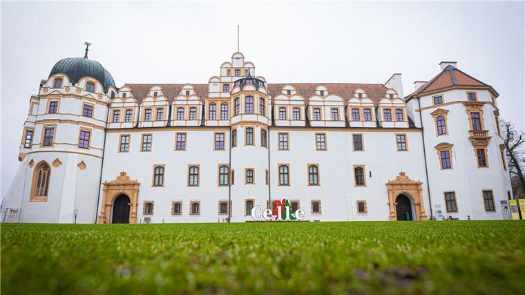 Neuer Blick auf dänische Königin Caroline Mathilde Im Residenzmuseum gibt es einen Raum, der Königin Caroline Mathilde gewidmet ist. Zudem startet am 10. Mai eine Sonderausstellung.