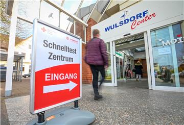 Im Schnelltest-Zentrum an der Weserstraße könnten sich wöchentlich bis zu 10000 Menschen testen lassen.