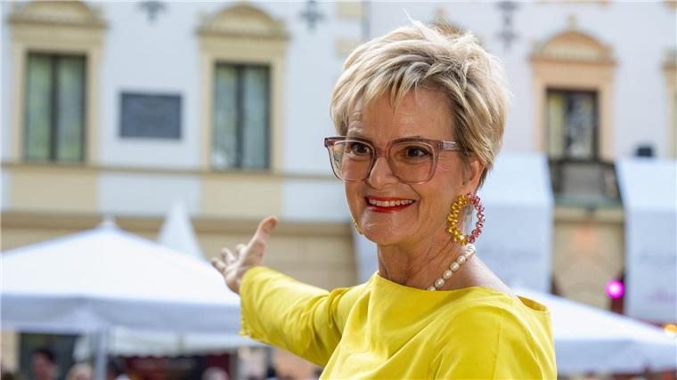 Streitbar wie eh und je: Gloria von Thurn und Taxis wird 65 Im Sommer ist Gloria von Thurn und Taxis Gastgeberin bei den Regensburger Schlossfestspielen. (Archivbild)