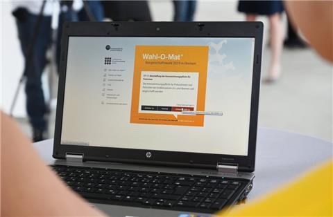 Im Wahl-O-Mat können Bürger ihre politischen Ansichten mit den Programmen der Parteien zur Bürgerschaftswahl in Bremerhaven und Bremen abgleichen.