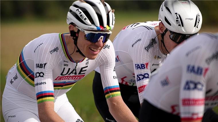 Coppi-Rekord egalisiert: Pogacar gewinnt Lombardei-Rundfahrt Im Weltmeister-Trikot zum nächsten Sieg: Tadej Pogacar