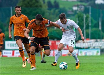Im zweiten Testspiel das Trainingslagers unterlag Werder (im Bild Fin Bartels) g...