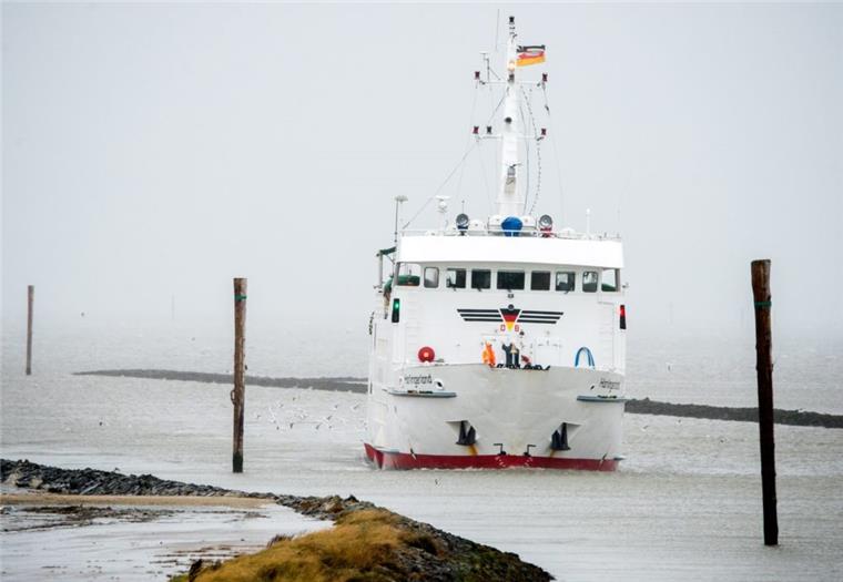 Vorfall auf Wangerooge-Fähre: Nahm das SEK einen Tatverdächtigen fest? Immer noch gibt es viele Unklarheiten zu den Vorfällen auf der Wangerooge-Fähre in Harlesiel.