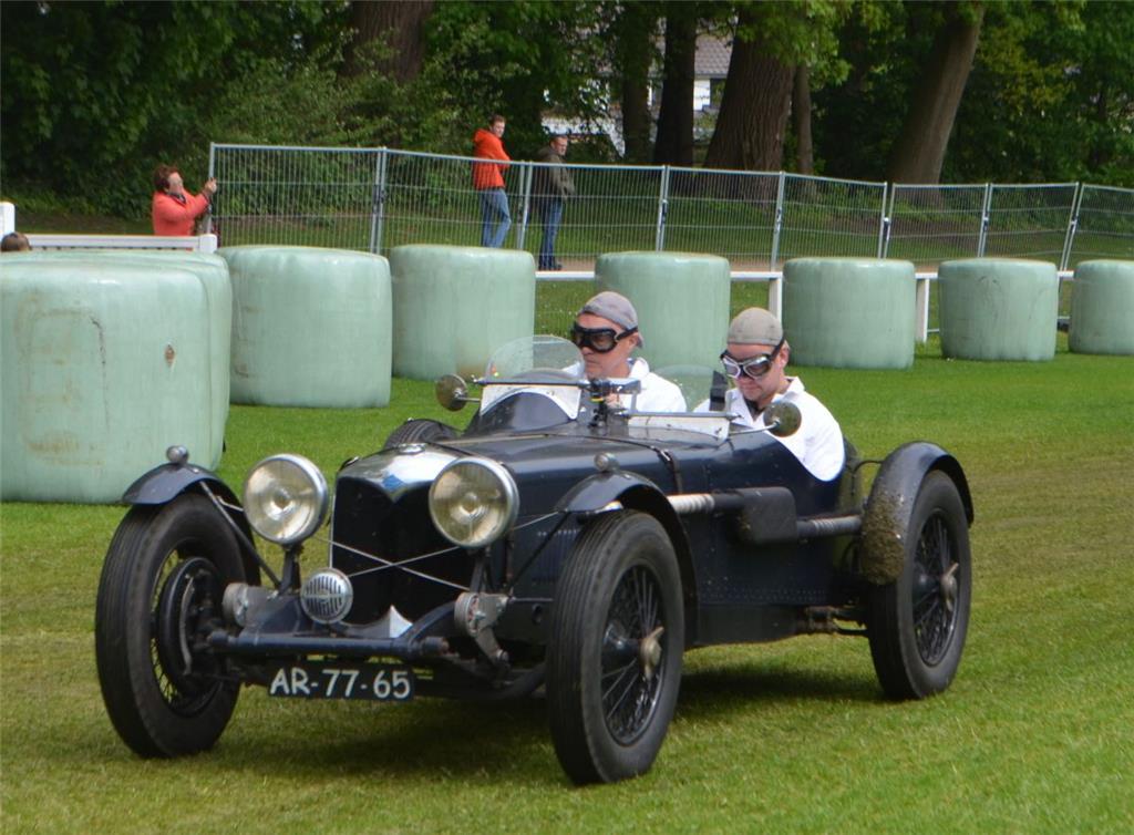 Impressionen aus Rastede: Die Vintage Race Days mit 60 Vorkriegsrennwagen.