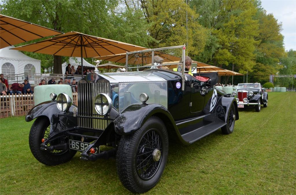 Impressionen aus Rastede: Die Vintage Race Days mit 60 Vorkriegsrennwagen.