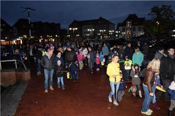 Impressionen vom Laternenlauf in Nordenham. - Foto: Nobel