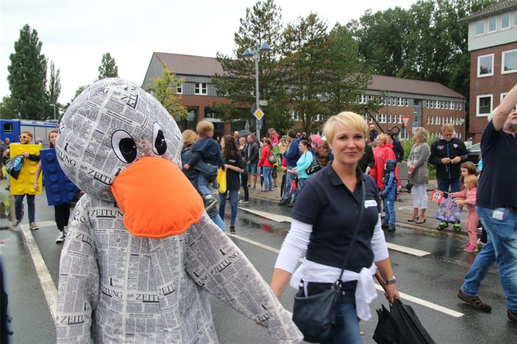 Impressionen vom Nordenhamer Stadtfestumzug 2017.