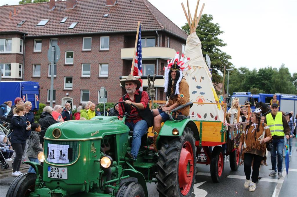 Impressionen vom Nordenhamer Stadtfestumzug 2017.