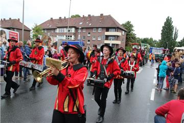 Impressionen vom Nordenhamer Stadtfestumzug 2017.