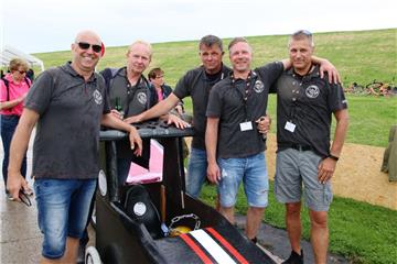 Impressionen vom Seifenkistenrennen Feldhausen 2017.