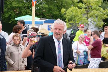 Impressionen vom Seifenkistenrennen Feldhausen 2017.