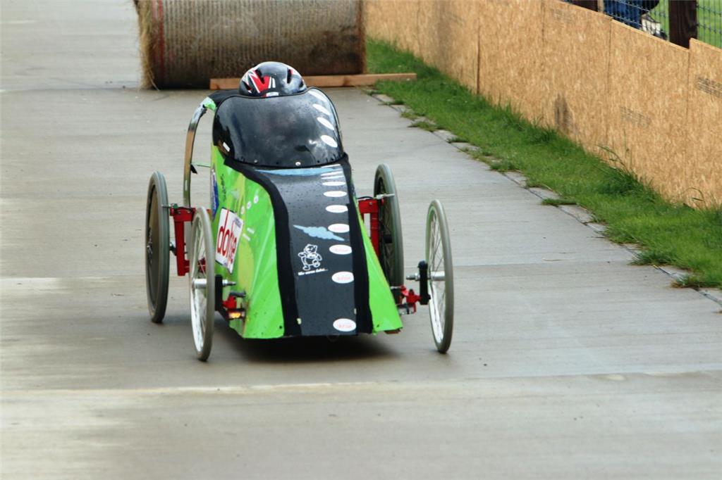 Impressionen vom Seifenkistenrennen Feldhausen 2017.