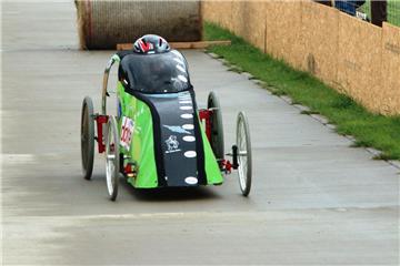 Impressionen vom Seifenkistenrennen Feldhausen 2017.