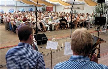 Imsum und Weddewarden haben ihr 925-jähriges Jubiläum gefeiert. 