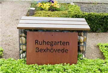In Bexhövede gibt es jetzt ein Grabpflege-Angebot.