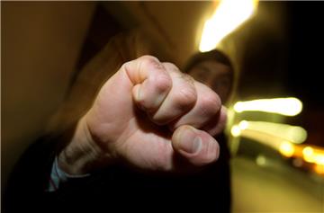 In Bremen-Burglesum wurde ein 29-Jähriger zusammengeschlagen.