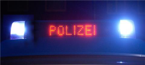 In Bremen ist am Mittwochabend ein Mann überfallen worden, der sich zu einem Blind Date mit einer  unbekannten Frau verabredet hatte.. 