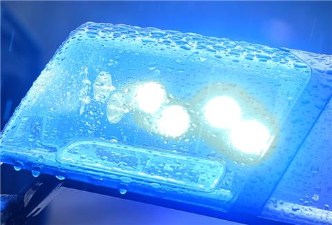 In Bremen wurde eine Frau lebensgefährlich verletzt.