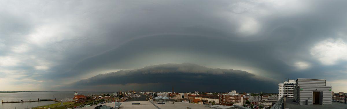 In Bremerhaven hat es am Donnerstagmittag ein Unwetter gegeben.