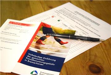 In Bremerhaven wird die neue getrennte Kanalbenutzungsgebühr eingeführt, Hausbesitzer müssen einen umfangreichen Fragebogen dafür ausfüllen.