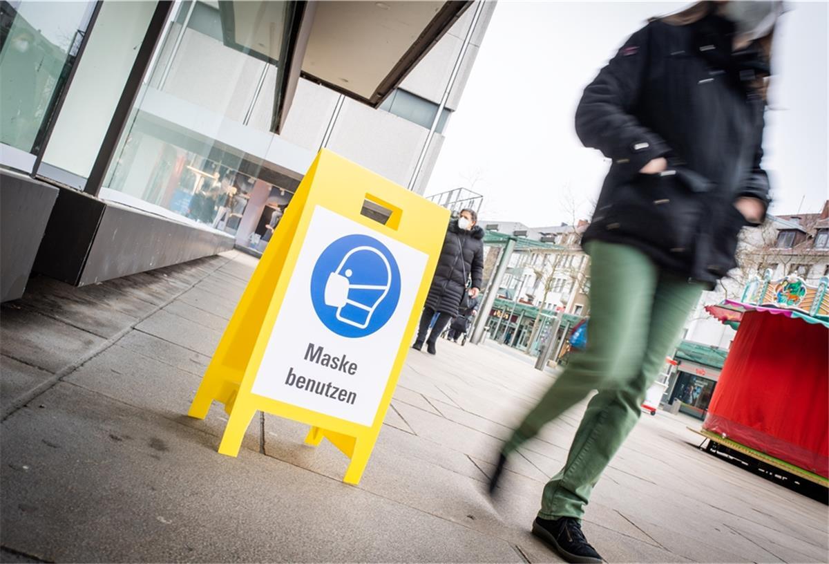 In Bremerhavens Innenstadt gilt derzeit eine Maskenpflicht.