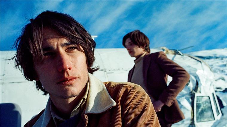 In dem Film „Die Schneegesellschaft“ geht es um die Ereignisse nach einem Flugzeugabsturz 1972 in den Anden.