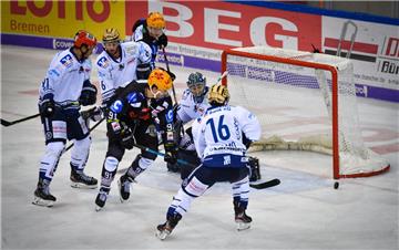 In den Duellen zwischen den Pinguins und den Iserlohn Roosters geht es immer hoch her. Von acht Partien in der Eisarena Bremerhaven wurden fünf durch nur ein Tor entschieden.