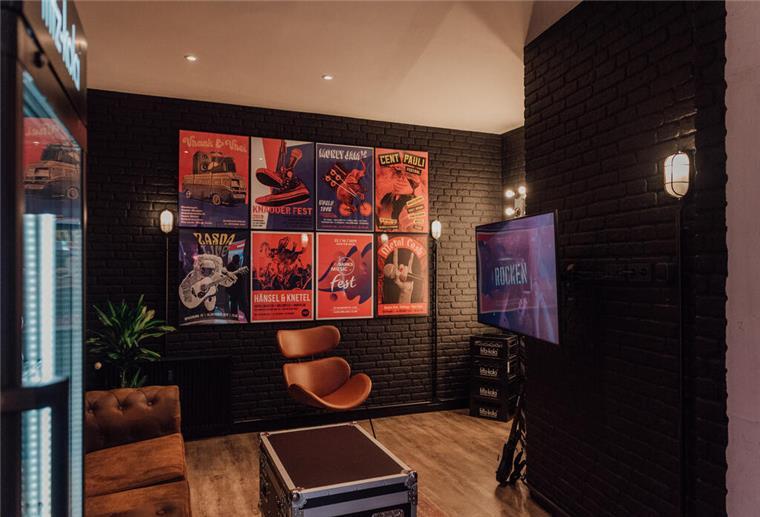 Bankstage, diese Bank rockt die Finanzen! Innenraum der Bankstage