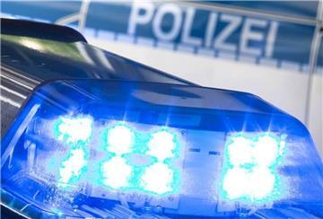 In der Bremer Altstadt haben zwei junge Männer zwei weitere Männer angegriffen und diese aufgefordert, die Taschen auszuleeren.