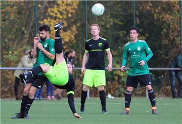 In der Qualifikationsrunde gab es im Spiel zwischen dem ESV Nordenham (gelbe Hosen) und dem SV Phiesewarden ein 1:1.