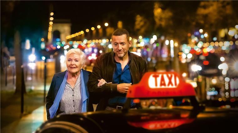 „Im Taxi mit Madeleine“ - Kluge Tragikomödie über das Leben In der Tragikomödie „Im Taxi mit Madeleine“ spielen Dany Boon und Line Renaud ein ziemlich ungleiches Paar.