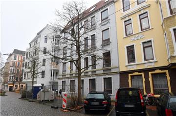 In der Uhlandstraße in Bremerhaven-Lehe entsteht ein "Bastelhaus". Die Stäwog saniert das Haus, die Käufer der Wohnungen sollen sich aber ihre vier Wände so basteln, wie sie sie haben wollen. 