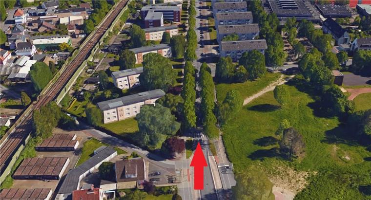 Unfall auf dem Zebrastreifen: Mann (80) fährt Radfahrerin (17) um In der Voßstraße hat ein Autofahrer eine Radfahrerin übersehen.